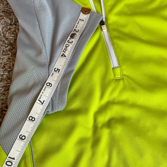 Womens Golf Outfit Top and shorts - Picture 7 of 8